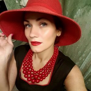 Meet your Posher, Charlene